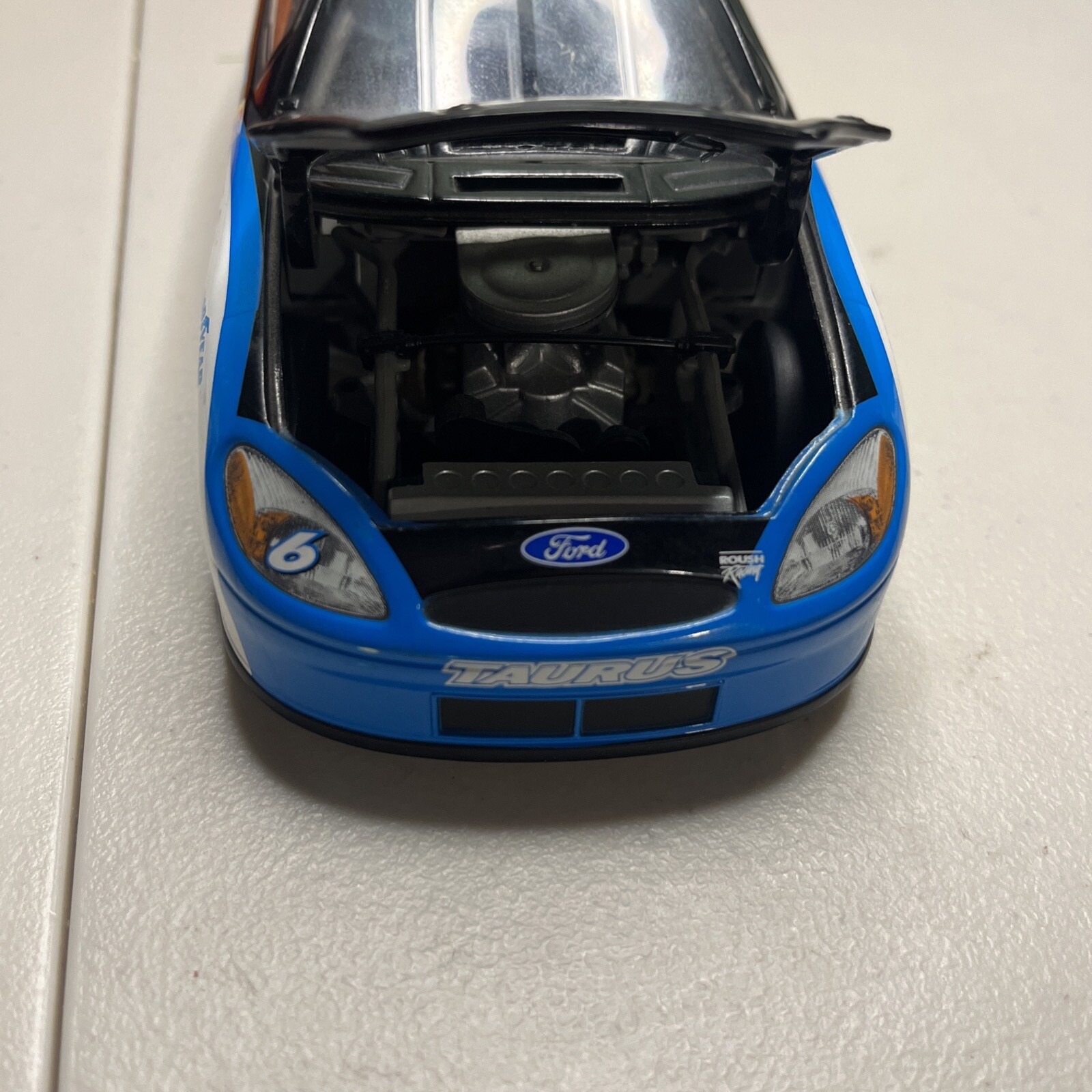 Picture 4 of 12