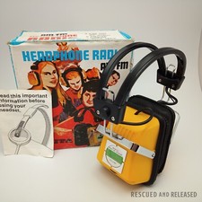 Working Vintage Monita AM/FM Yellow Headphone Radio Model HP 9000 AF