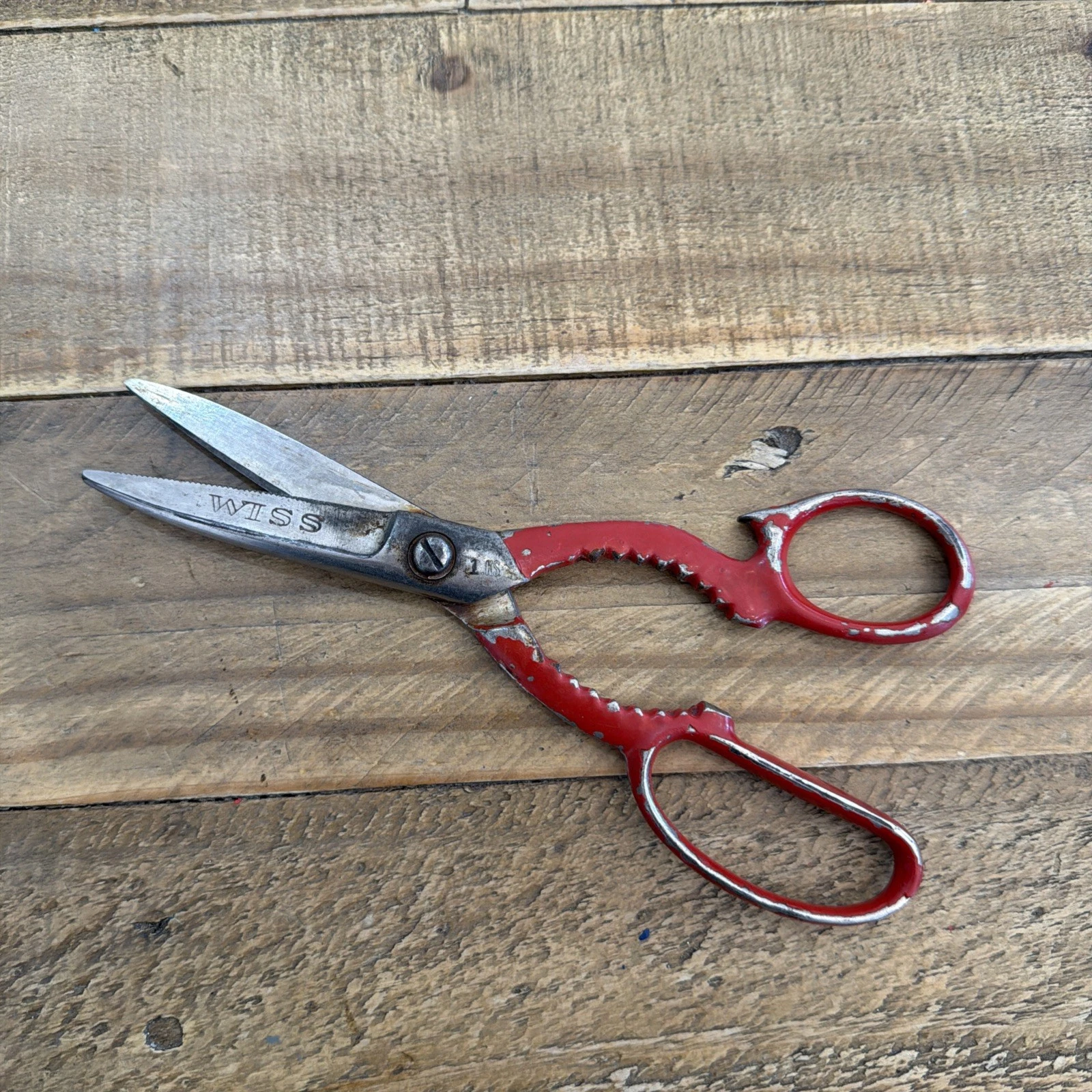 Vintage WISS 1K.S. 1KS USA Kitchen Shears Scissors Cutlery 8'' Bottle Jar Opener
Opens in a new wind