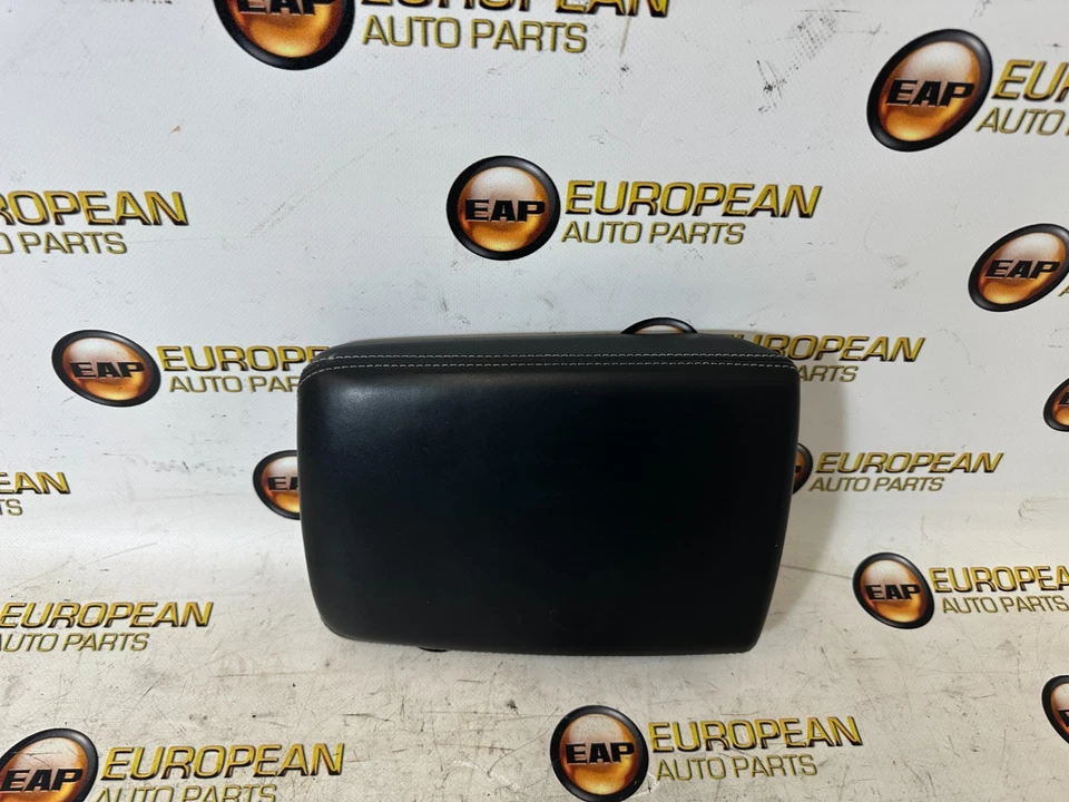 2017-19 AUDI B9 A5 S5 A4 S4 CENTER CONSOLE MOUNTED ARM REST LID BLACK LEATHER - Image 3 of 4