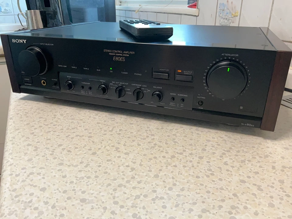 vorstufe vorverstärker Sony ta-80es im guten Zustand.gebraucht.