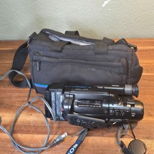 Sony Handycam CCD-FX230 Video 8 Camcorder - With ac adapter battery  bag READ