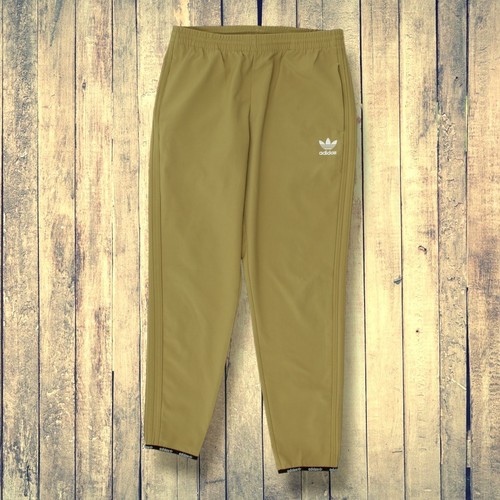 Pantalones de chándal Adidas para hombre | Ropa deportiva verde caqui Pantalones deportivos - Imagen 5 de 6