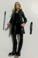 Figura suelta Hasbro Marvel Legends Sharon Carter escala 6” Falcon Winter Soldier