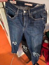 Levi  s Jeans Women's size 27 Blue 721 High Rise Skinny Distressed Stretch