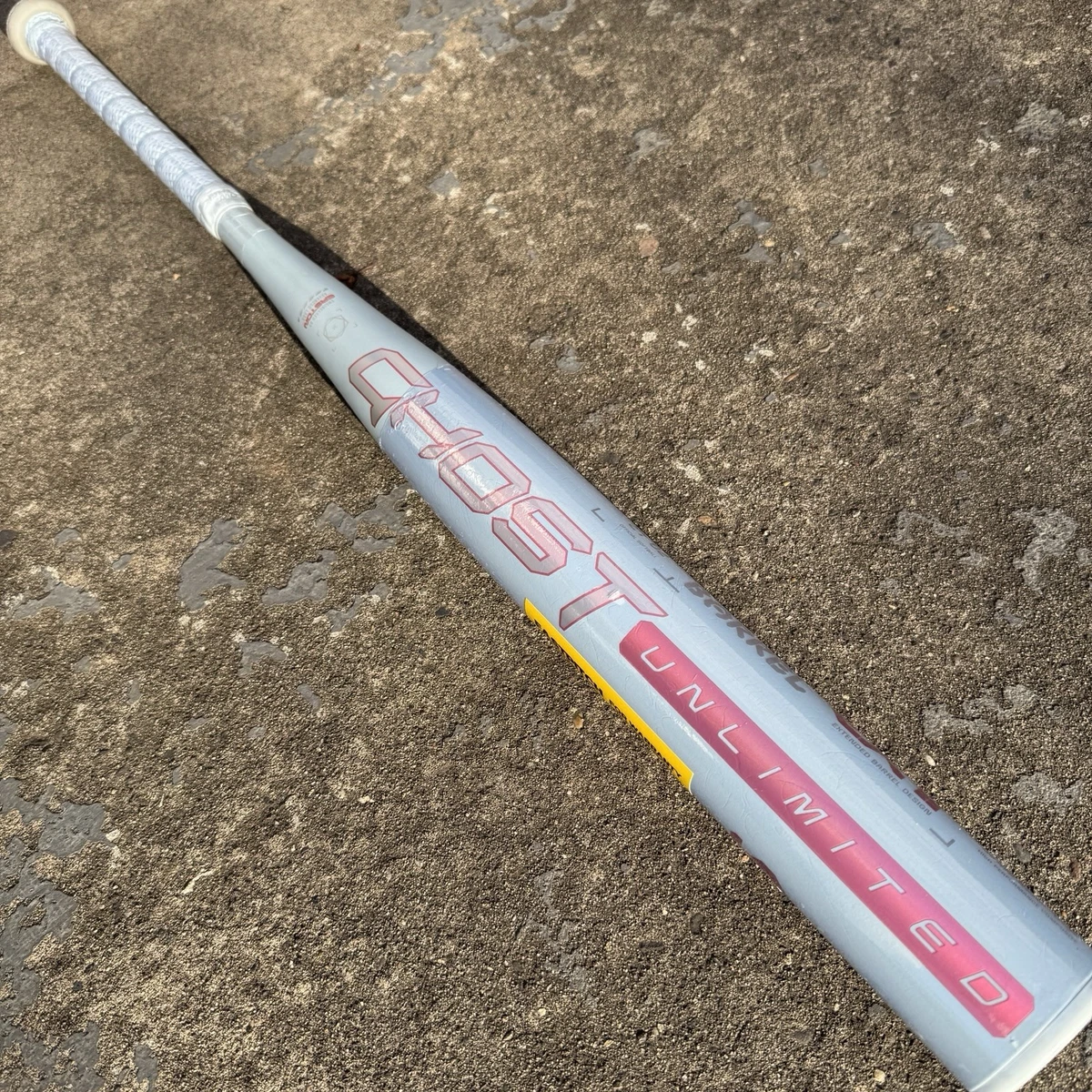 Easton Carbon Composite 31 in Item Fastpitch Softball Bats for