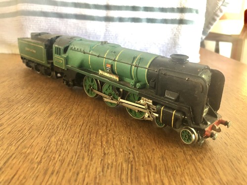 Wrenn W2237 West Country Southern 21C109 Lyme Regis Loco & Tender - OO TESTED - Foto 2 di 13
