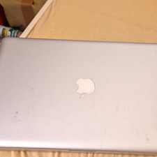 Apple MacBook Pro 15 Zoll Laptop Silber Intel Core i5 Multi-Touch-Trackpad 2008