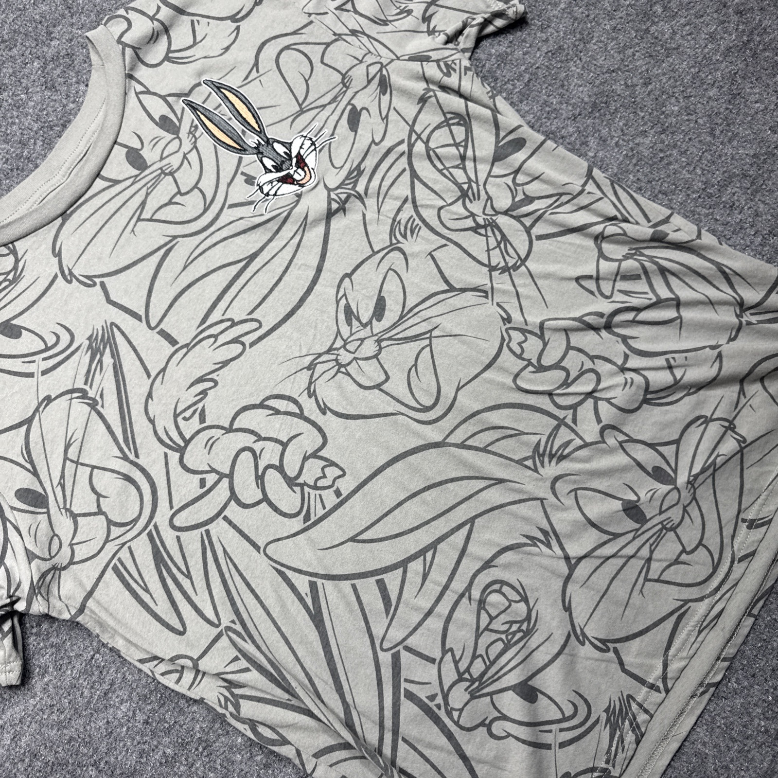 Looney Tunes Bugs Bunny Embroidered T-Shirt XL Cartoon Classic