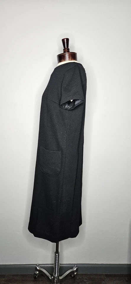 Vestido recto vintage años 60 negro hecho en unión talla grande Foto 2 de 4