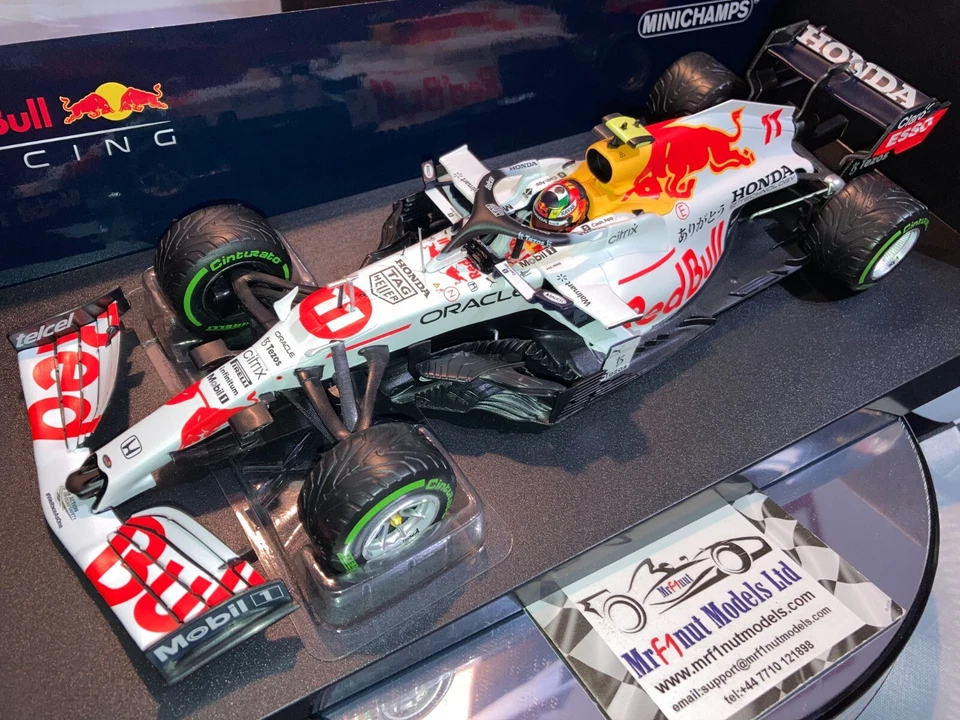1:18 MINICHAMPS 110211611 Sergio Pérez Red Bull Racing RB16B 3rd Türkisch Gp - Bild 2 von 4