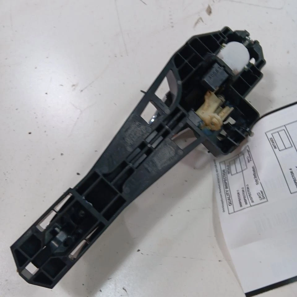 Left Rear Door Handle Exterior 4 Door L Model Assembly Fits 14-17 FIAT 500 - Image 2 of 2