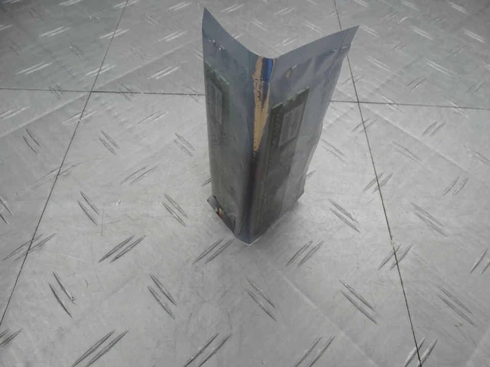 Total Micro Technologies 4GB (2GBx2) Memory Ram PC2-6400 DIMM KIT - Image 4 of 4