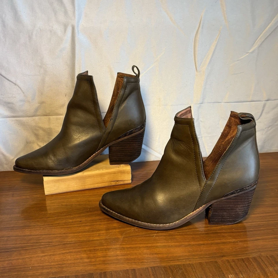 Женские сапоги вестерн Jeffrey Campbell Cromwell оливковая кожа без застежек на лодыжке 7,5 - Изображение 2 из 4