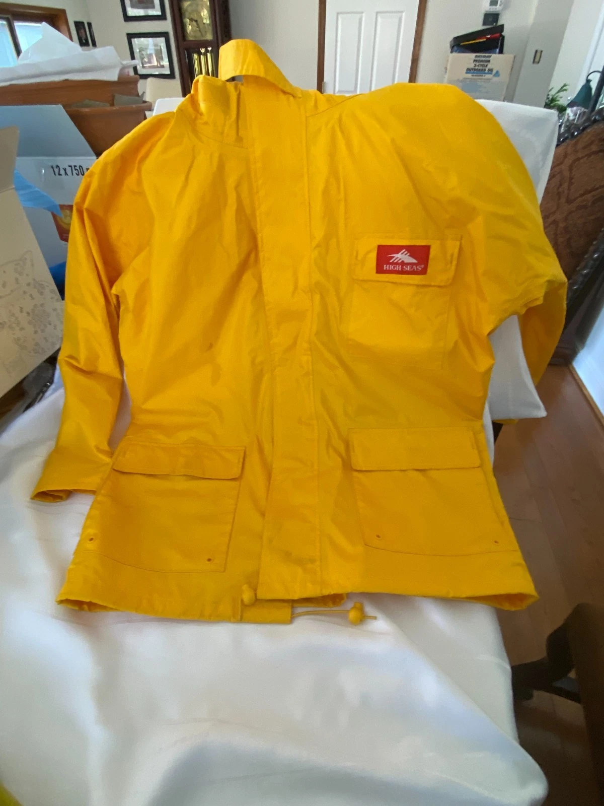 High Seas Foul Weather Gear Yellow Hooded Waterproof Jacket In Size Small