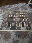 LED ZEPPELIN PHYSICAL GRAFFITI NEAR MINT & COMPLETE  Older Pressing
