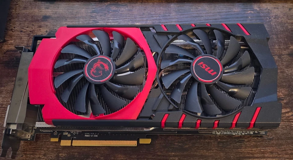 MSI R9 390X GAMING 8G GDDR5 3.0 PCI-E OC Edition - Image 3 of 4