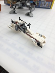 LEGO Star Wars: Battle for Geonosis (7869) W Minifigures Box and Instructions 