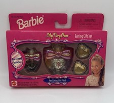 Barbie My Very Own Cosmetic  Jewelry Gift Set 67600 NIP