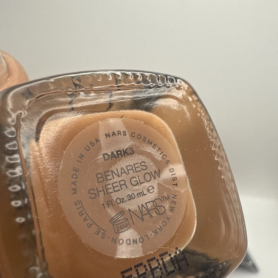 NARS BENARES Sheer Glow 6415 Dark 3 FOUNDATION LIQUID 1.0 OZ (30 ML)-NEW - Image 3 of 4