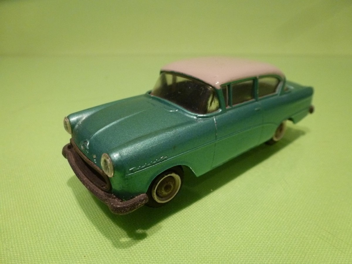 TEKNO DENMARK 720 OPEL REKORD - GREEN + WHITE ROOF RARE - GOOD
