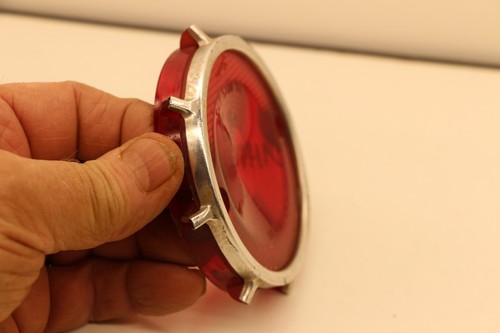 OEM 1962 Chevrolet Corvair Tail Stop Directional Light Lens 5953273 Guide IH - 第 2/8 張圖片