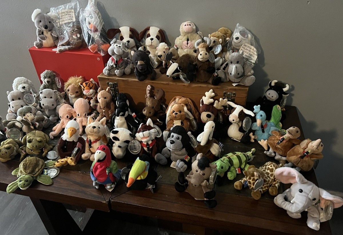 COCA COLA International BEANIE BABIES Plush Set of 53 Slightly 