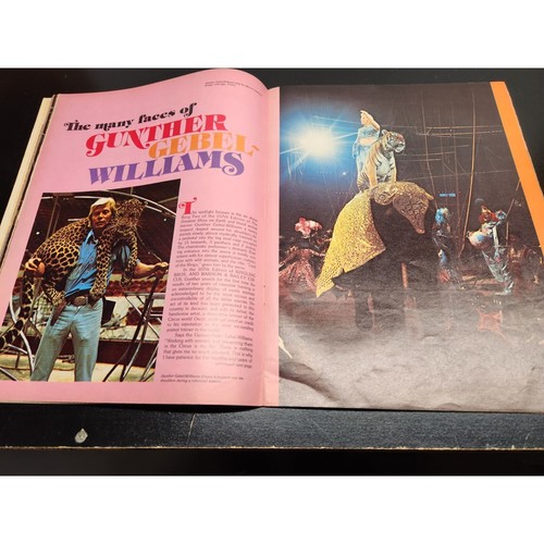 Ringling Bros. & Barnum & Bailey Circus 107th Ed. Souvenir Prog 1977 with Poster - Picture 8 of 12