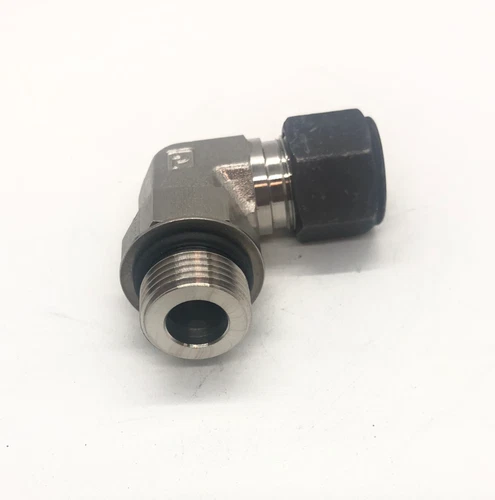 Elbow - 1/2 CPI Tube to SAE 3/4-16 SAE O-ring SST Male Parker 8-8C5BZ-SS-MI