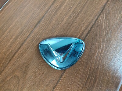 75341-52010 Toyota Emblem Hood 7534152010 Genuine OEM Part for  