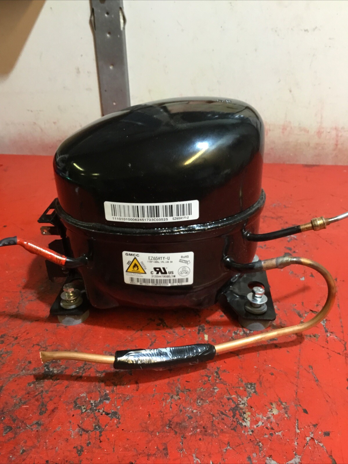 Midea Fixed Speed Reciprocating Compressor P/N 11101010006245 (322)