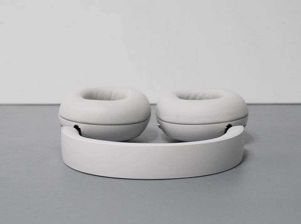 Sonos Ace ACEG1US1 Wireless Noise Canceling Headphones - White - Image 4 of 4