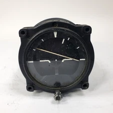 Vintage WWII Sperry Aircraft Gyro Horizon Indicator AN-5736-1