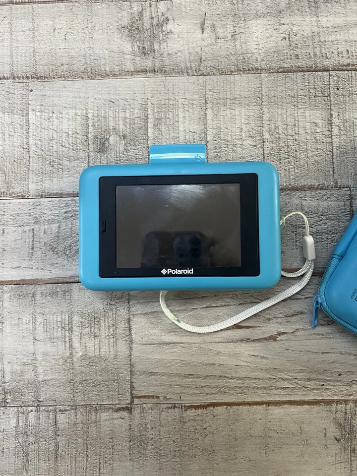 Polaroid Snap Digital Camera Instant Picture Printer and Case - Image 3 of 3