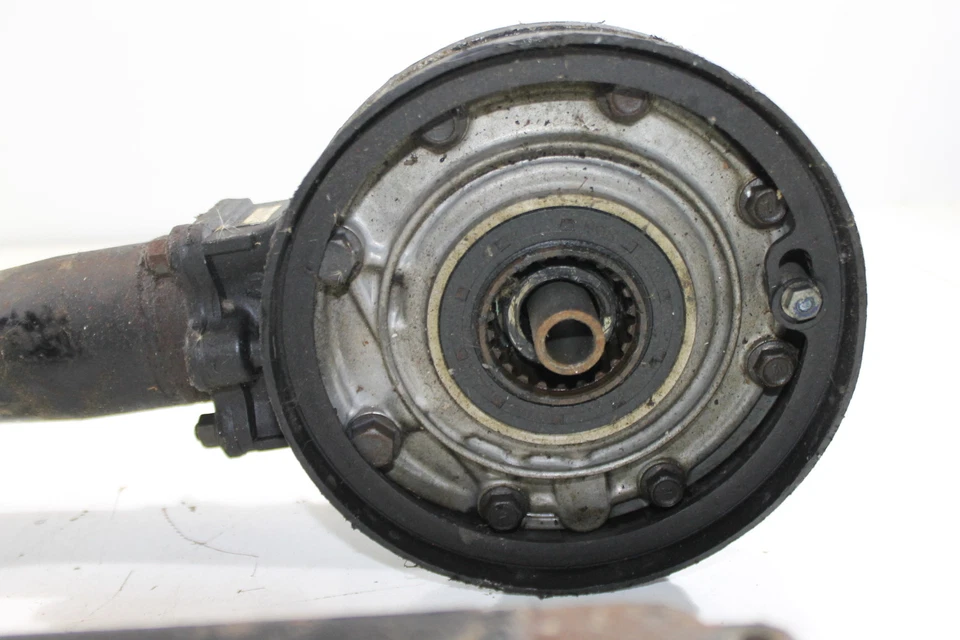 Honda Nighthawk 550 CB550SC 1983 basculante con diferencial de transmisión final Foto 3 de 4