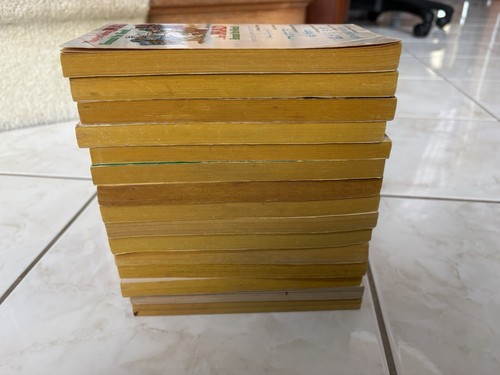 Vintage 15 Book Lot MAD MAGAZINE Paperbacks From 1960s 70s and 80s #44 - Picture 5 of 6