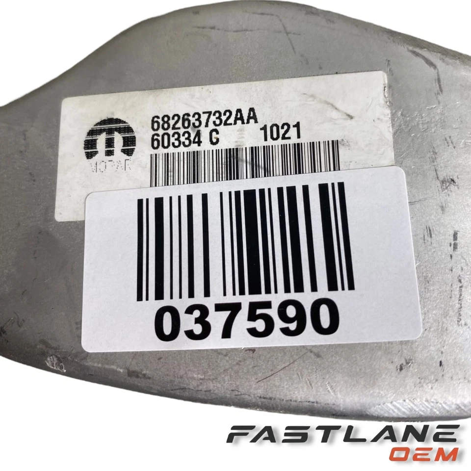 Jeep Grand Cherokee 2016-2021 eslabón de tensión superior trasero derecho nuevo OEM 68263732AA Foto 3 de 4