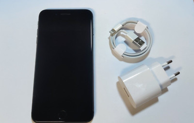 Apple iPhone 8 Plus - 64GB - Space Grau (Ohne Simlock)