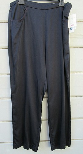 Uniqlo Hana Tajima Wms XL 32 - 33W 