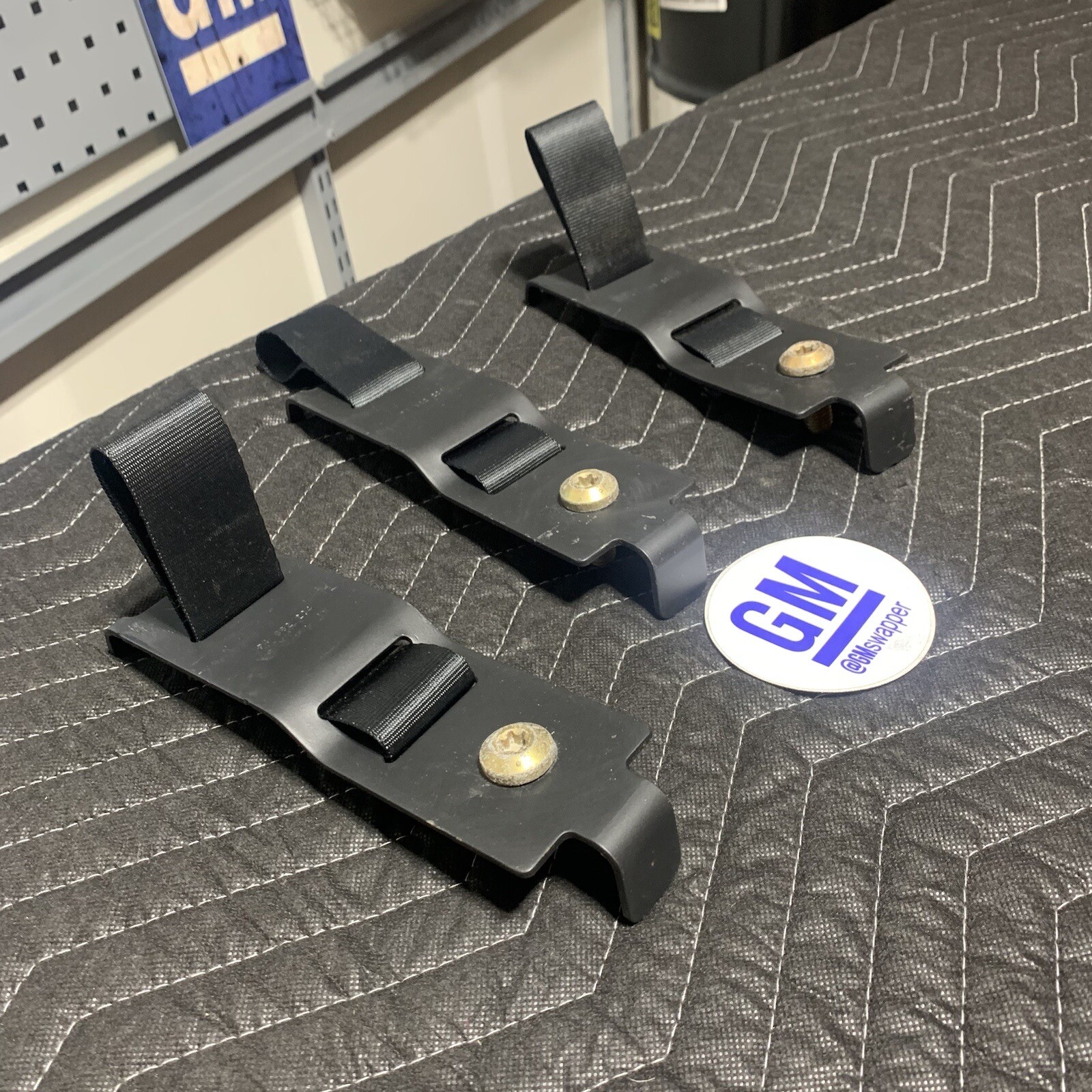 9906 Silverado Sierra 1500 Ext Cab Rear Child Seat Safety Tether