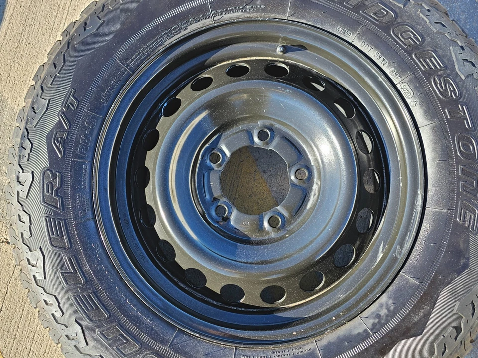 Llanta 18" Toyota Tundra Sequoia OEM 69512 repuesto 2017 2018 2019 2020 2021 Foto 2 de 4