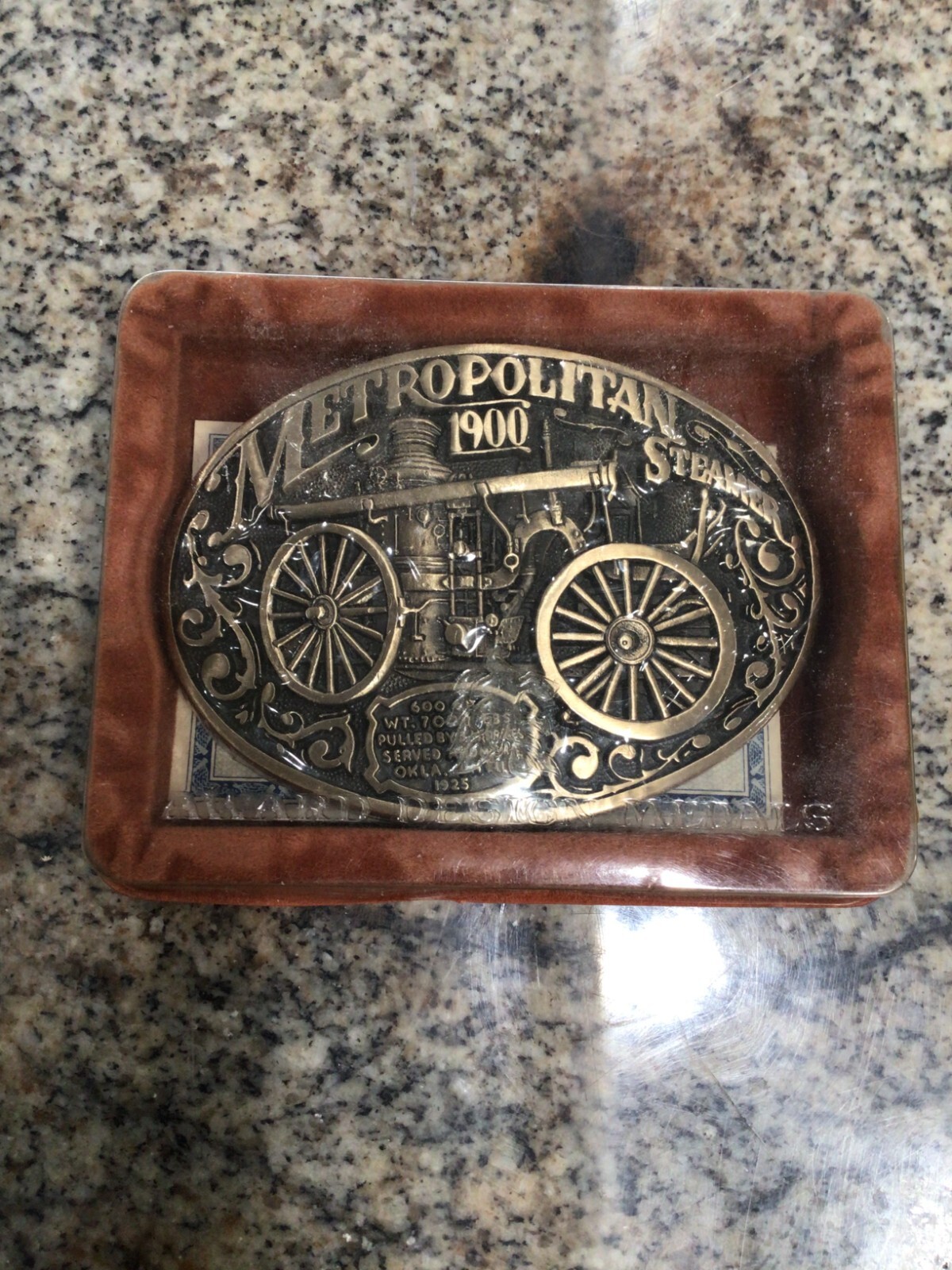 Picture 1 of 2