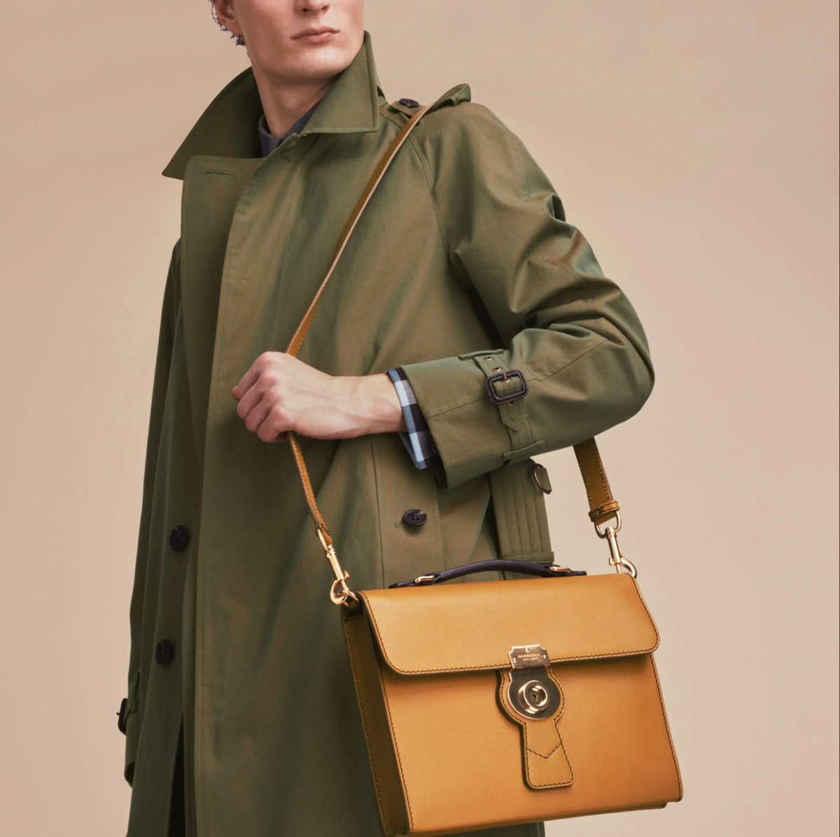 BNWT BURBERRY Leather Dk88 Satchel/Document Case/Crossbody BNWT BURBERRY Leather Dk88 Satchel/Document Case/Crossbody