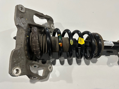 2015 2016 Hyundai Genesis SDN 3.8l AWD LT FT Strut Bracket W/strut 
