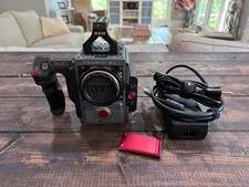 DSMC2 Red Scarlet-W Dragon 5K Sensor Digital Camera Kit - EF Mount - 398 Hours