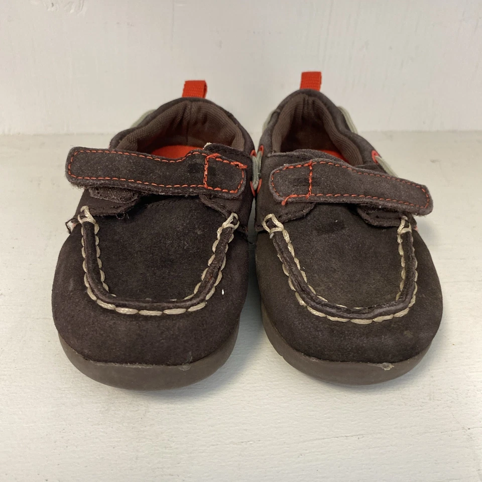 Zapatos sin cordones Healthtex para niños pequeños talla 6. Gamuza marrón. Buen estado Foto 4 de 4