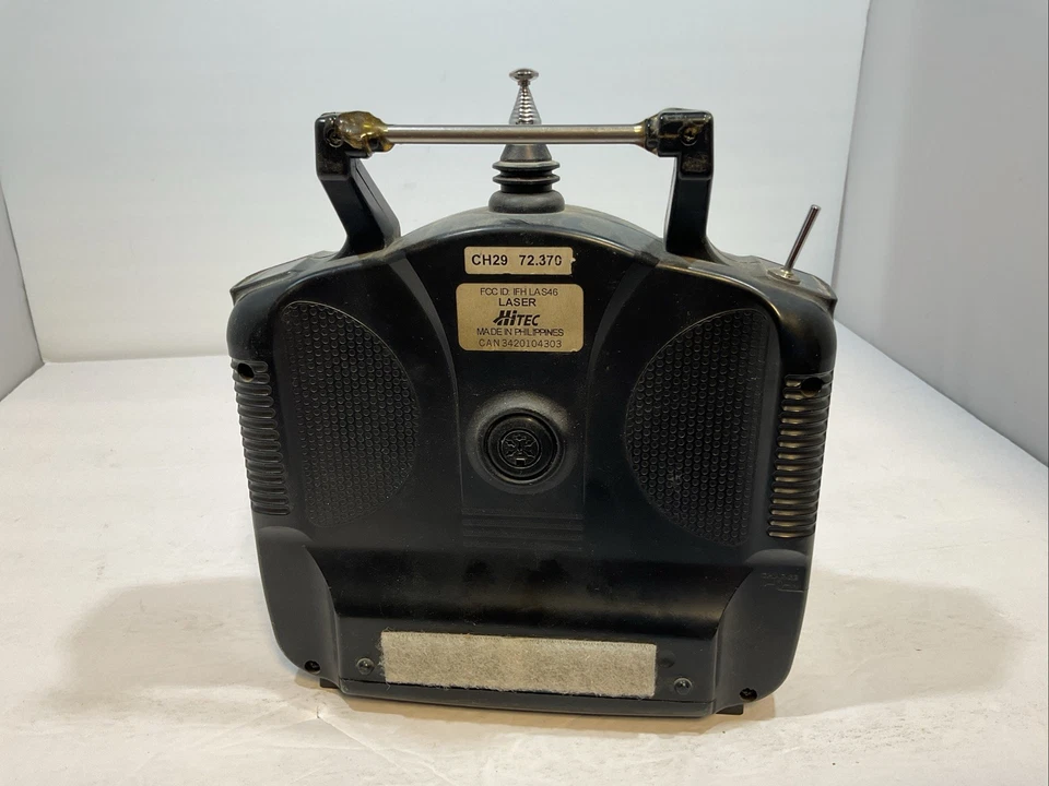 Vintage Used Hi-Tec Laser 4 Transmitter Radio 4ch 72.370tf for R/C Airplanes - Image 4 of 4