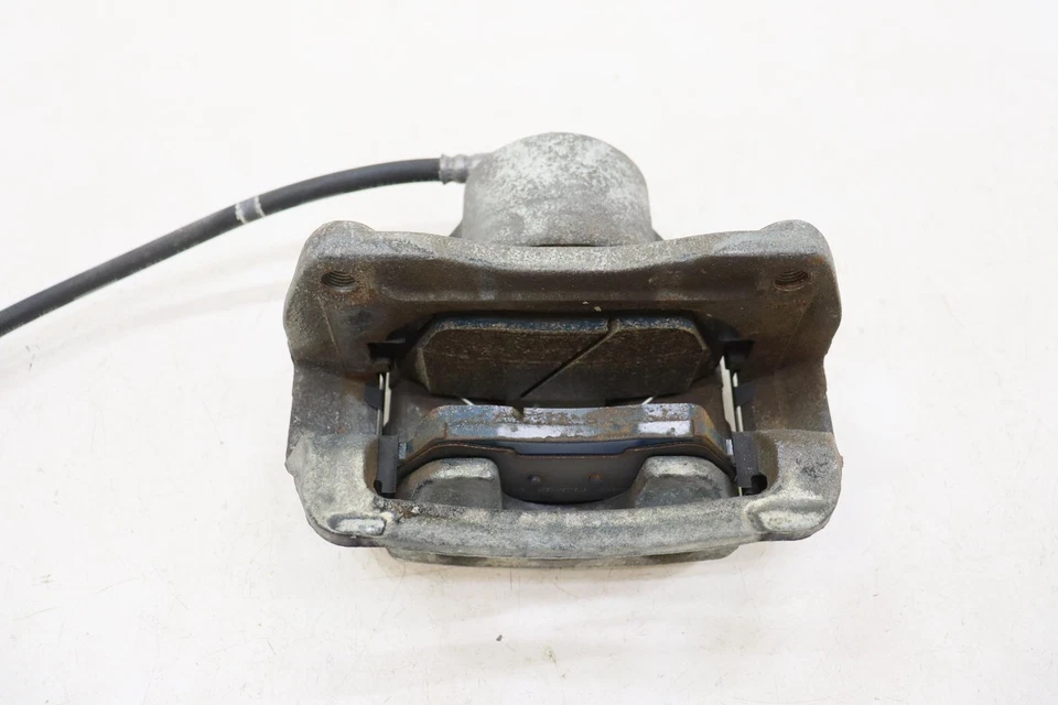 KIA SORENTO 2016-2020 conjunto de pinza de freno de disco delantera izquierda OEM 58110C6000 Foto 2 de 4