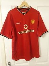 00/01 Manchester United Football Shirt Post Treble Winning Season Large