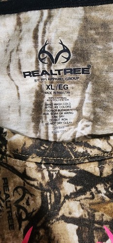 Brand New Realtree Camouflage Camo w Pink Logo Women's T-Shirts all sizes - Picture 2 of 3